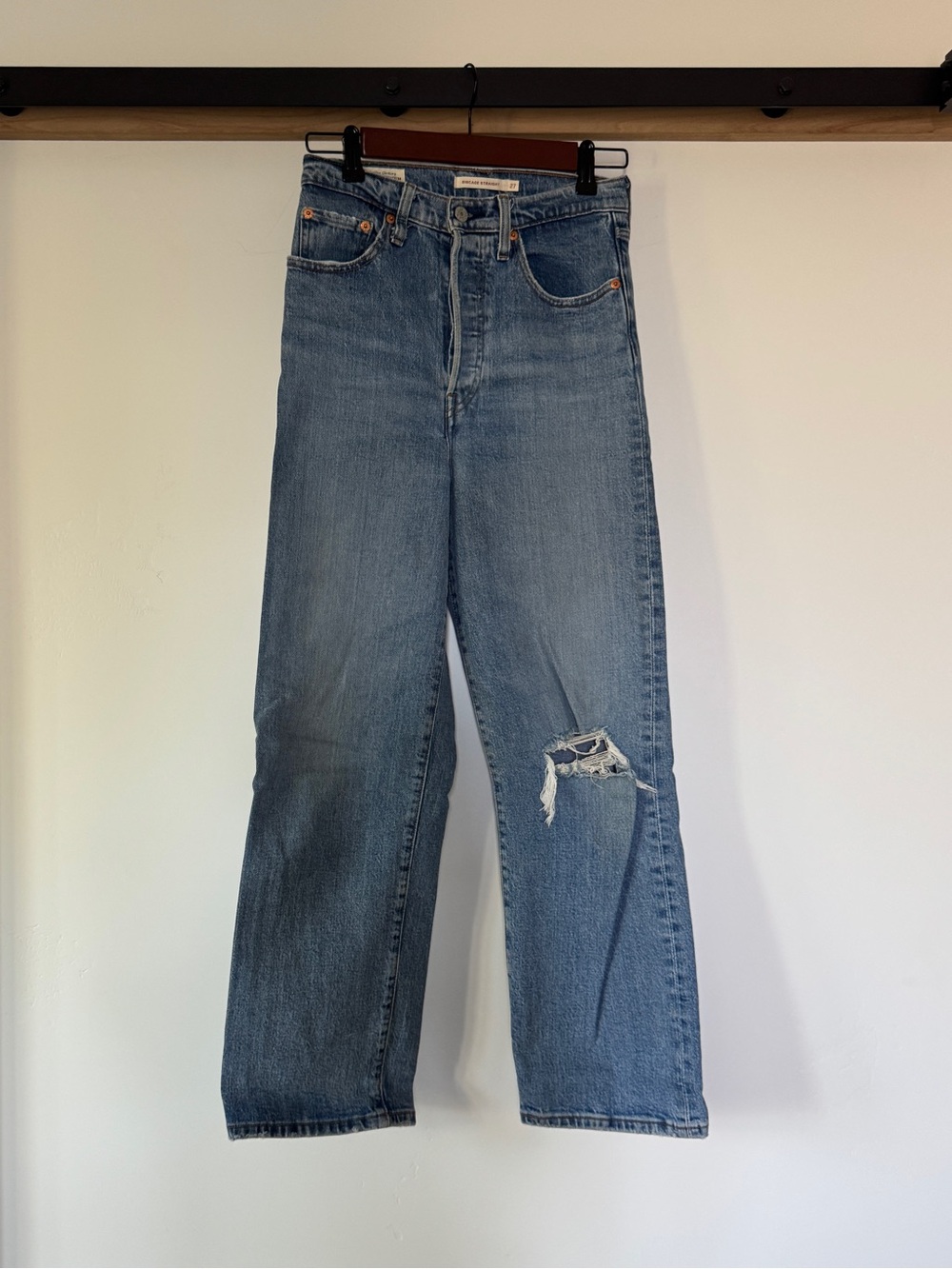 Levi’s Ribcage Straight - High-Rise Straight Leg Jeans in Light Blue